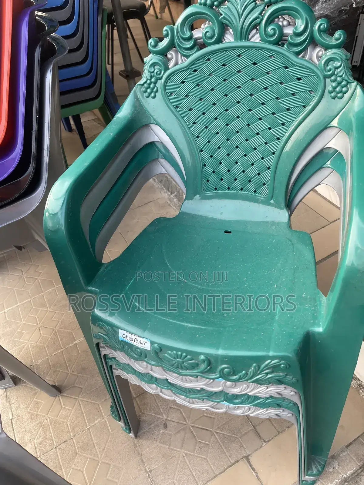 Royal Plastic Chair