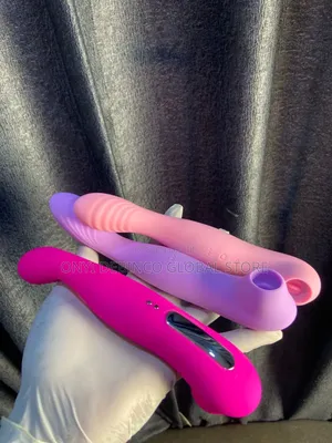Rechargeable 2 in 1 Clitoris Tongue Licking Vibrator Dildo
