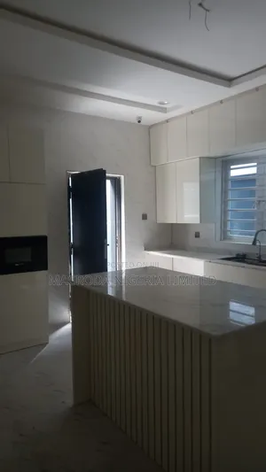 4bdrm Duplex in Opebi for rent