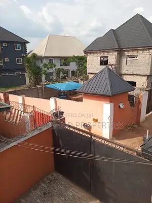 20bdrm Townhouse/Terrace in Owerri for sale