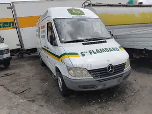 Mercedes-Benz Sprinter 2005 White