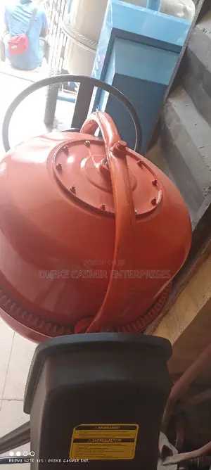 Concrete Mixer 140 Litres