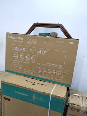 Authentic 40invhes Hisense Smart TV
