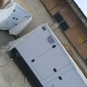 New-in Stock 150kva Perkins DIESEL Generator