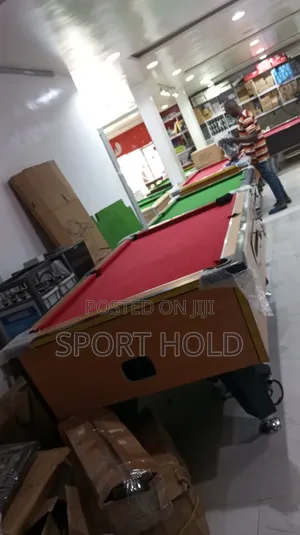 Red Top and Coin Local Snooker Board