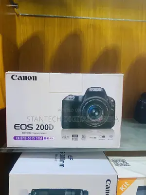 Canon 200d With 18-55mm STM Lens