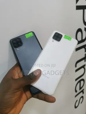 Samsung Galaxy A12 32 GB Black