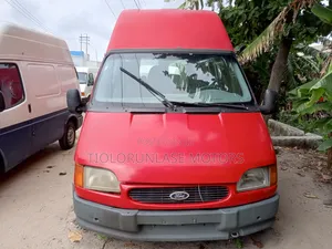 Ford Transit 2005 Red