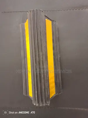 Rubber Wheel Chock With Rope – Aircraft Plane,