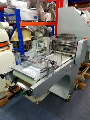 Quality Bakery Dough Molder/Adjustable Dough Molding Machine