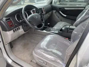 Toyota 4-Runner SR5 V6 2007 Silver