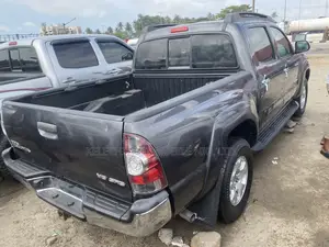 Toyota Tacoma 2013 Gray