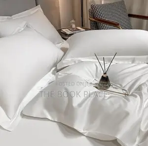 White Silk Bedding Set With Duvet