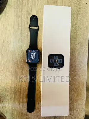 Apple Watch SE2 44mm