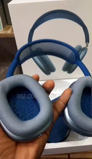 Apple Airpods Max Blue.