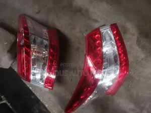 Headlight for Nissan Sentra 2014-2019