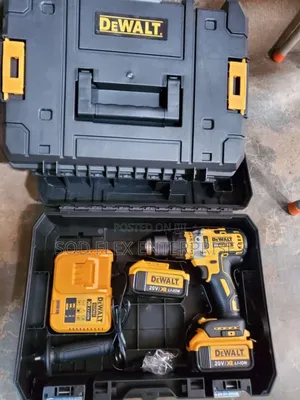 20v Dewalt 13mm Drill And Screw Machine