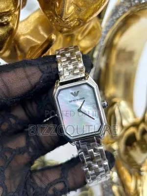 Original Emporio Armani Lady Silver Chain Watch Is Available
