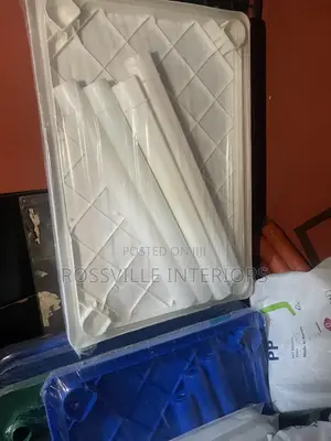 Highquality Plastic Table