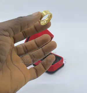 Luxe Pattern Gold Men’S Classic Ring