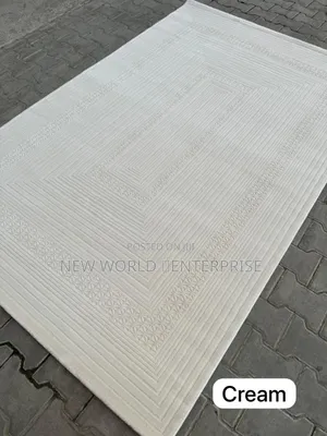 5by7 Feets Modern Turkish Centre Rug