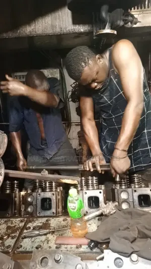Vessel Engine Repair and Maintenance Service Expert