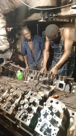 Vessel Engine Repair Expert