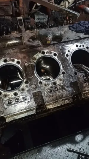 Heavy Duty Vessel Engine Repair Expert