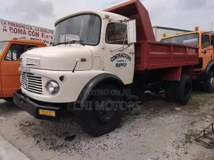 Mercedes 1513