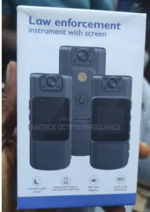Body Worn Law Enforcement Camera With Screen