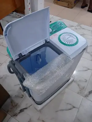 Hisense 5kg Wash Capacity Twin Tub Semi-Auto Washing Machine