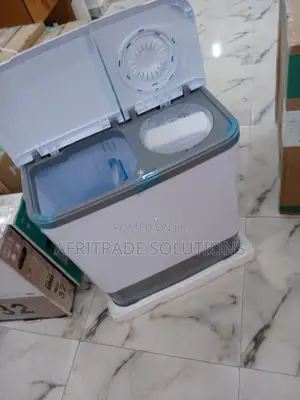 New 5kg Top-Load Hisense Washing Machine