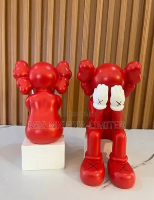 Astronaut Home Decor Resin Statue Sculpture