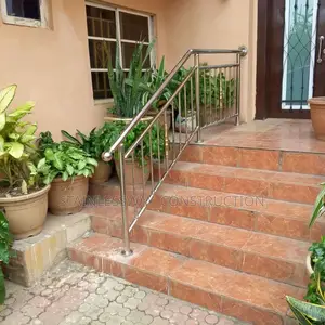 Raill (Handrails)