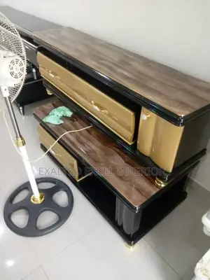 Unique Quality Tv Stand and Center Table