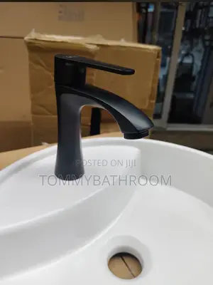 Black Single Tap