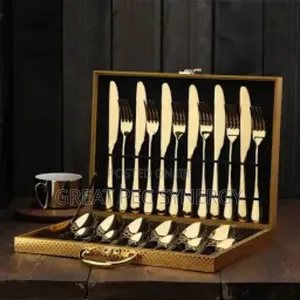Small Box Cutlery Set - 12 Pieces.