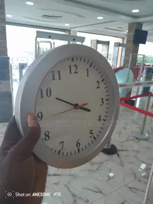 HD Wall Hanging Clock Camera Video Recorder Motion Detection