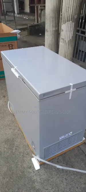 Hisense Chest Deep Freezer 297 L