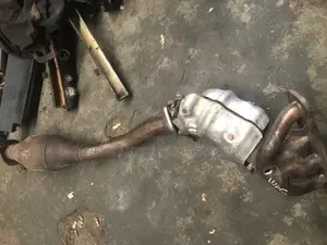 Engine Catalyst Manifold Sentra Qashqai Versa Tida Altima