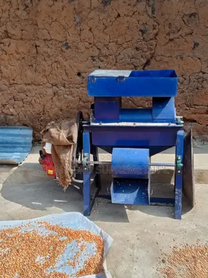 500kg ~1000kg/Hr Capacity Maize Sheller Machine