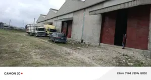 2 Bays Warehouse of (16,400sqft) Off Apapa-Oshodi Express