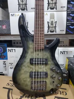 Ibanez Active Bass Guitar Sr305
