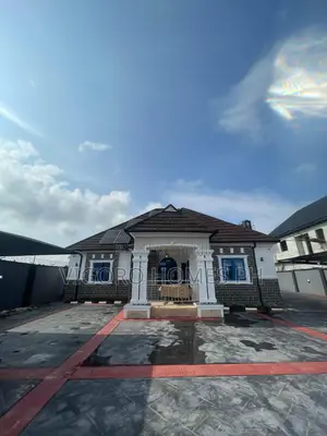 3bdrm Bungalow in Port-Harcourt for sale