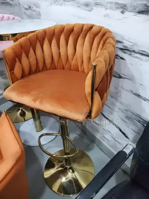 Adjustable Bar Stool Call