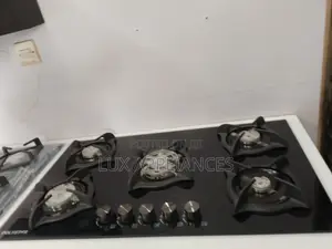 Quality Advanced Polystar 5 Burner Gas Cooker
