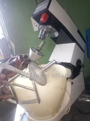 Standing Mixer 6 and 5 Liters