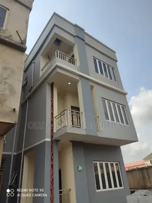 4bdrm Townhouse / Terrace in Estate By Citec, Mbora for rent