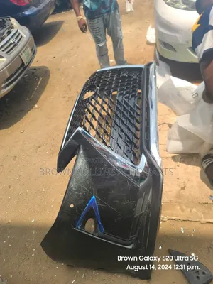 Complete Front Bumper Rx350 2016-2021 Tokunbo