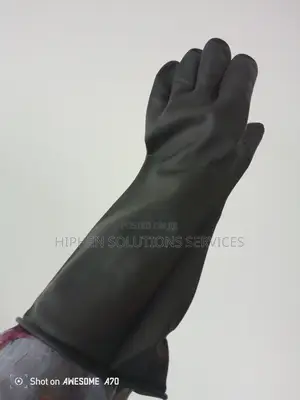 Chemical Resistant Safety Gloves